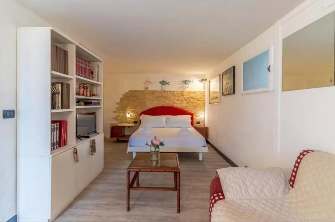 セストリ・レヴァンテCasa Coppe… Affacciato Sulla Baia Delle Favoleアパートメント エクステリア 写真